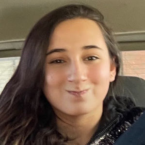 Meet your Posher, Mirav